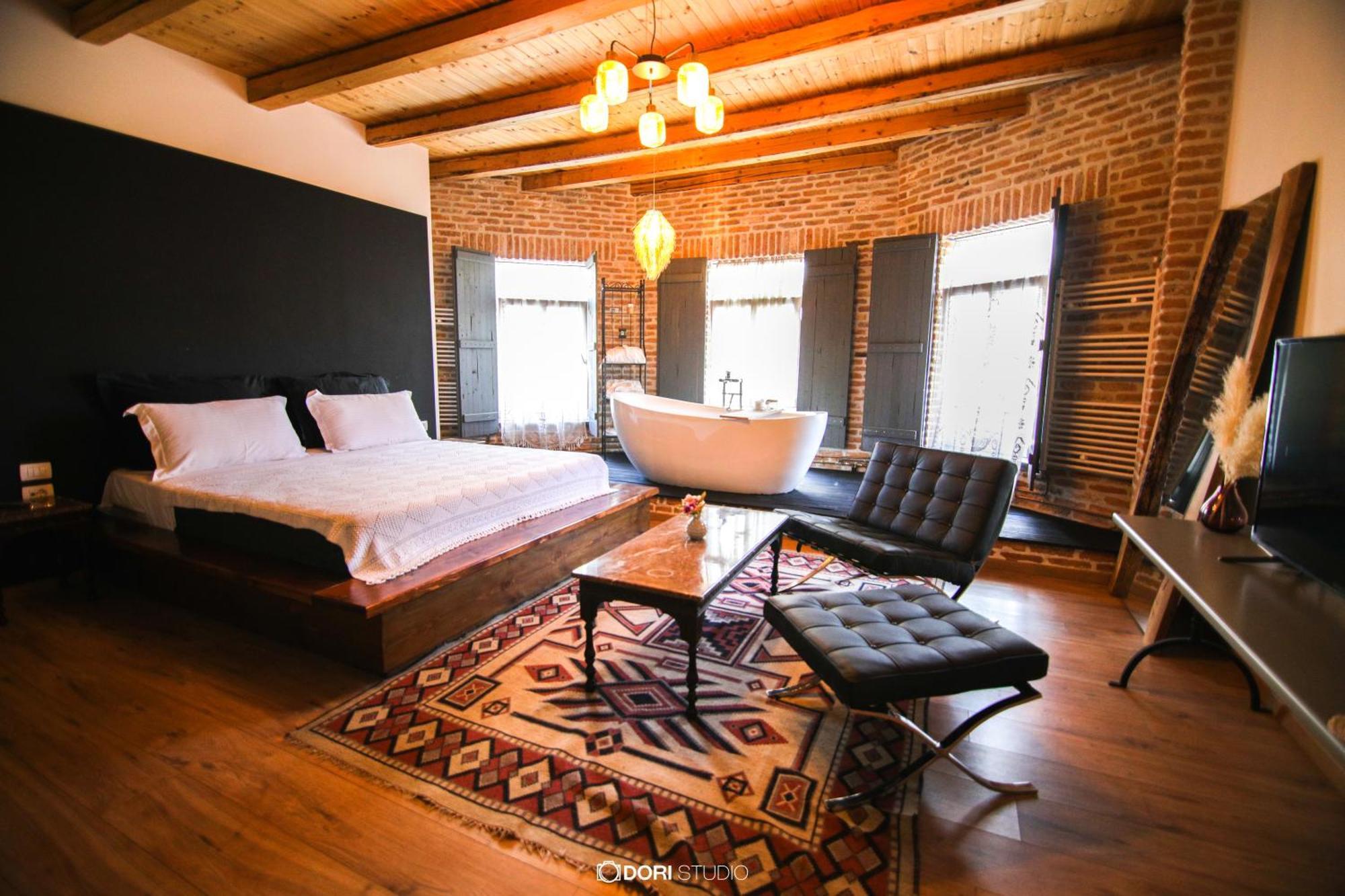 Barba Boutique Hotel Korça Rum bild