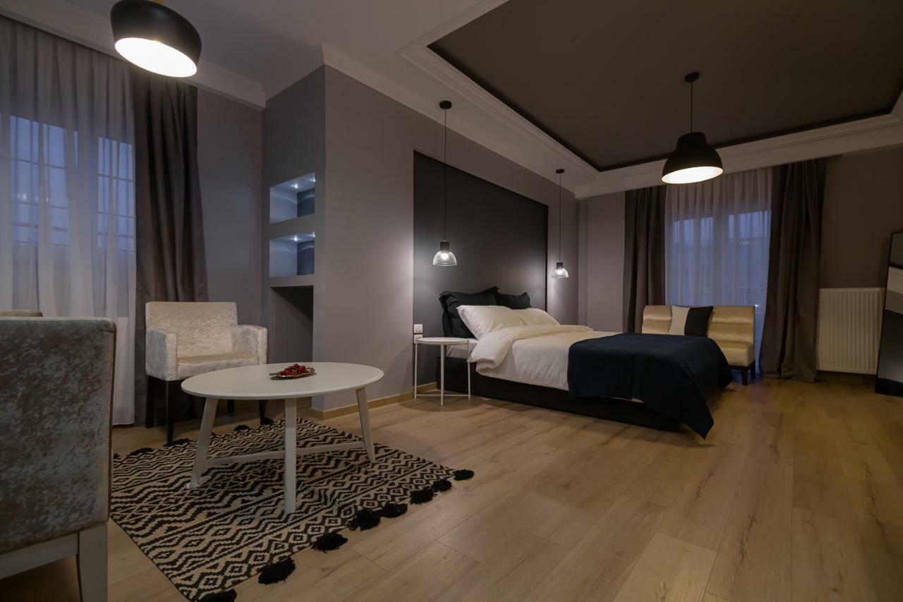 Barba Boutique Hotel Korça Exteriör bild