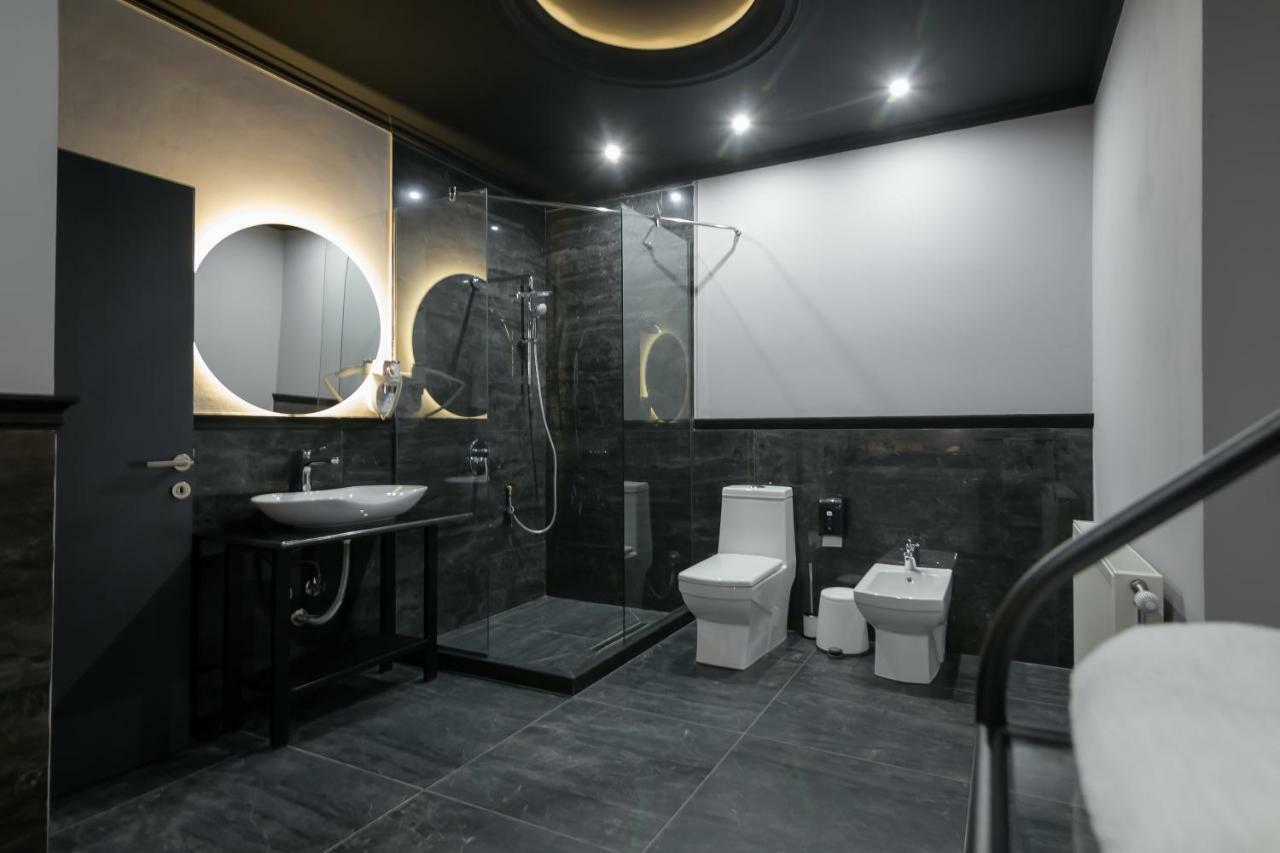 Barba Boutique Hotel Korça Exteriör bild