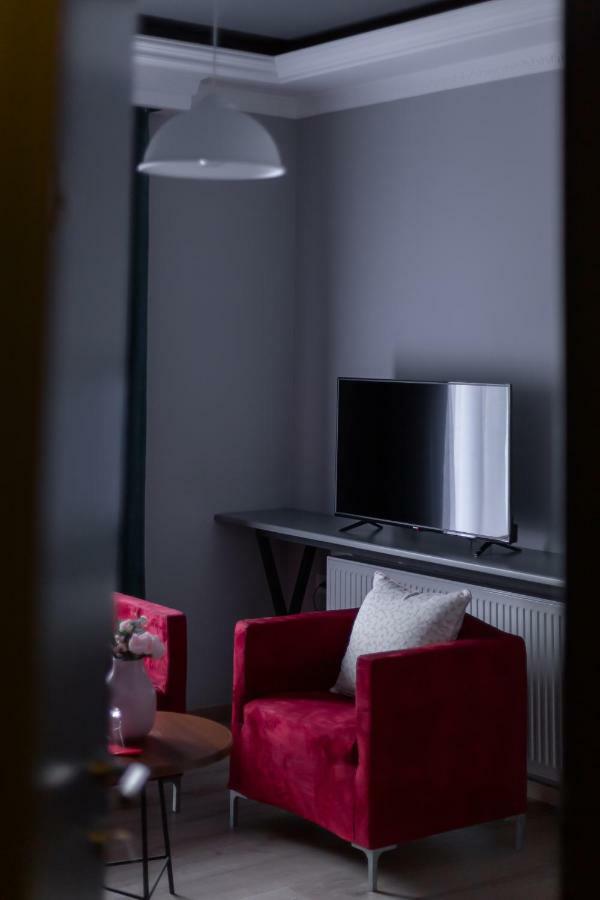 Barba Boutique Hotel Korça Exteriör bild