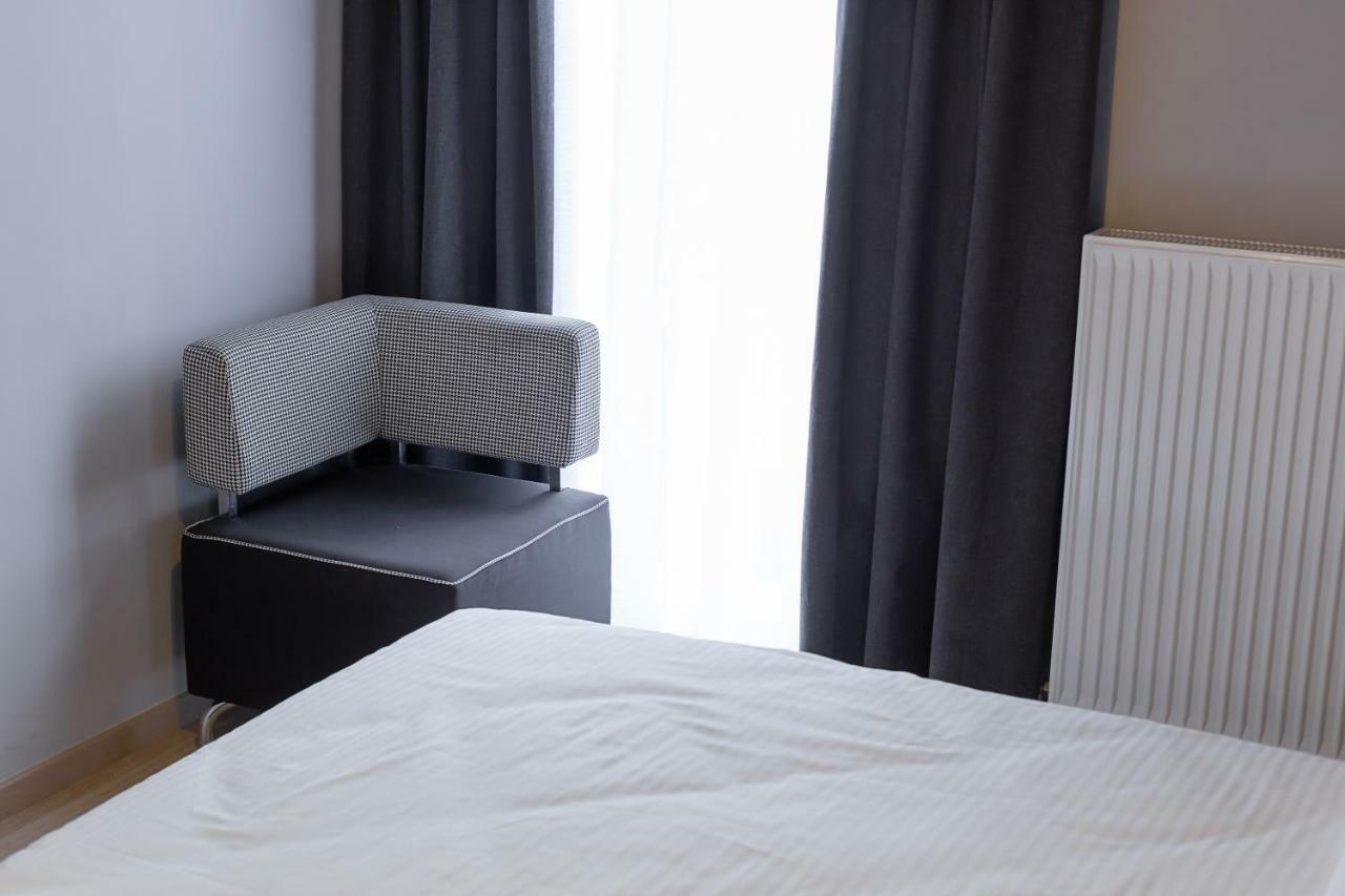 Barba Boutique Hotel Korça Rum bild